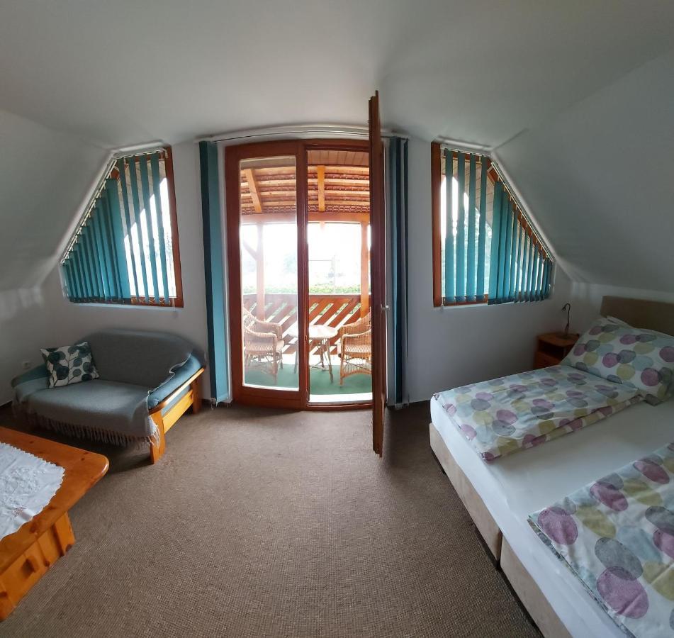 Hotel Emil Porta Balatongyörök Exteriér fotografie