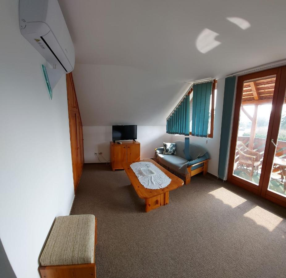 Hotel Emil Porta Balatongyörök Exteriér fotografie