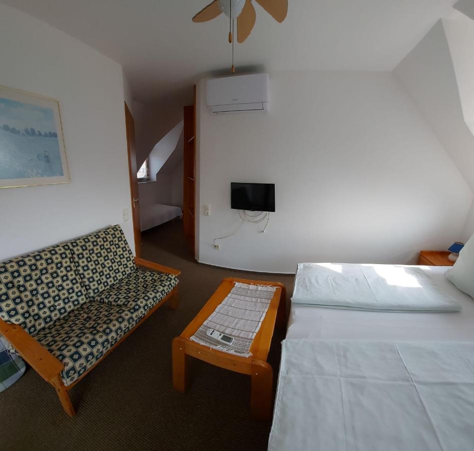 Hotel Emil Porta Balatongyörök Exteriér fotografie